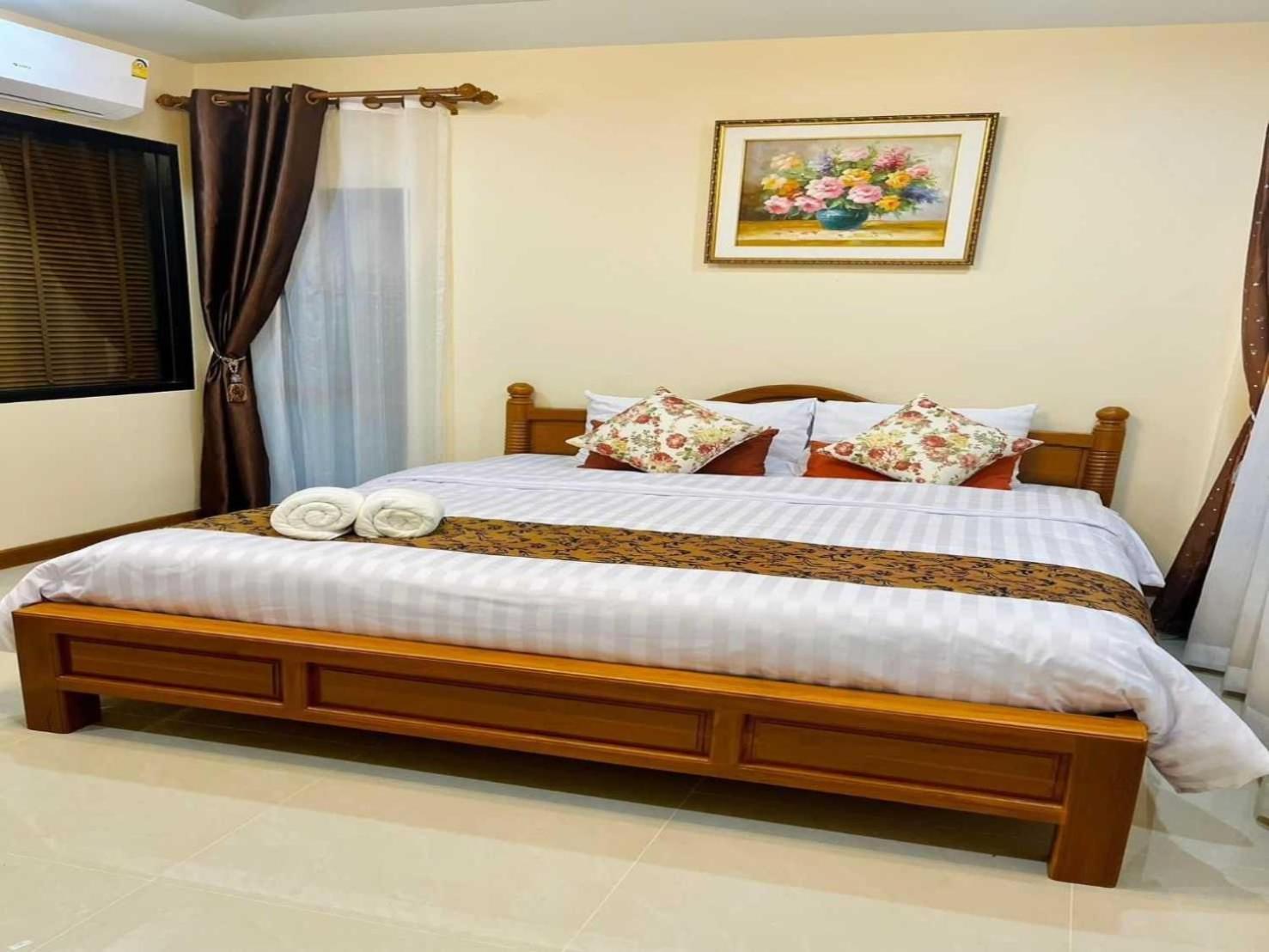Capital O 75518 Baan Rose Resort Ao Luk Экстерьер фото